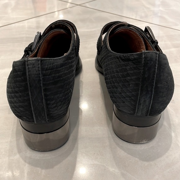 Jeffrey Campbell Shoes with Mental Block heel - Picture 2 of 5